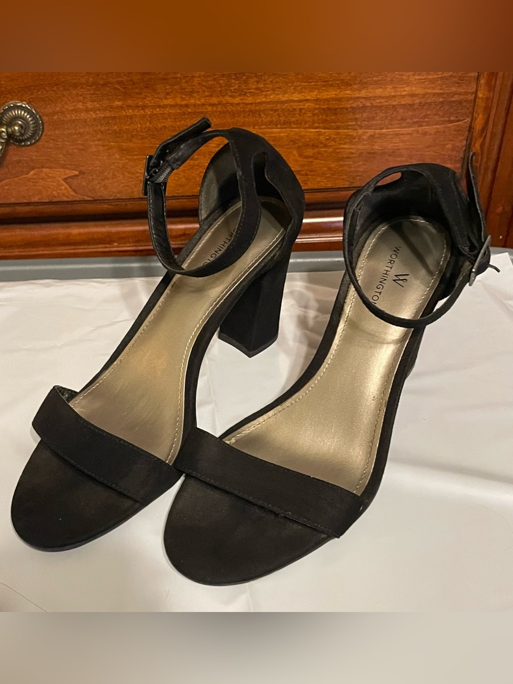 Worthington Black Size 7.5 Ankle Strap Heel